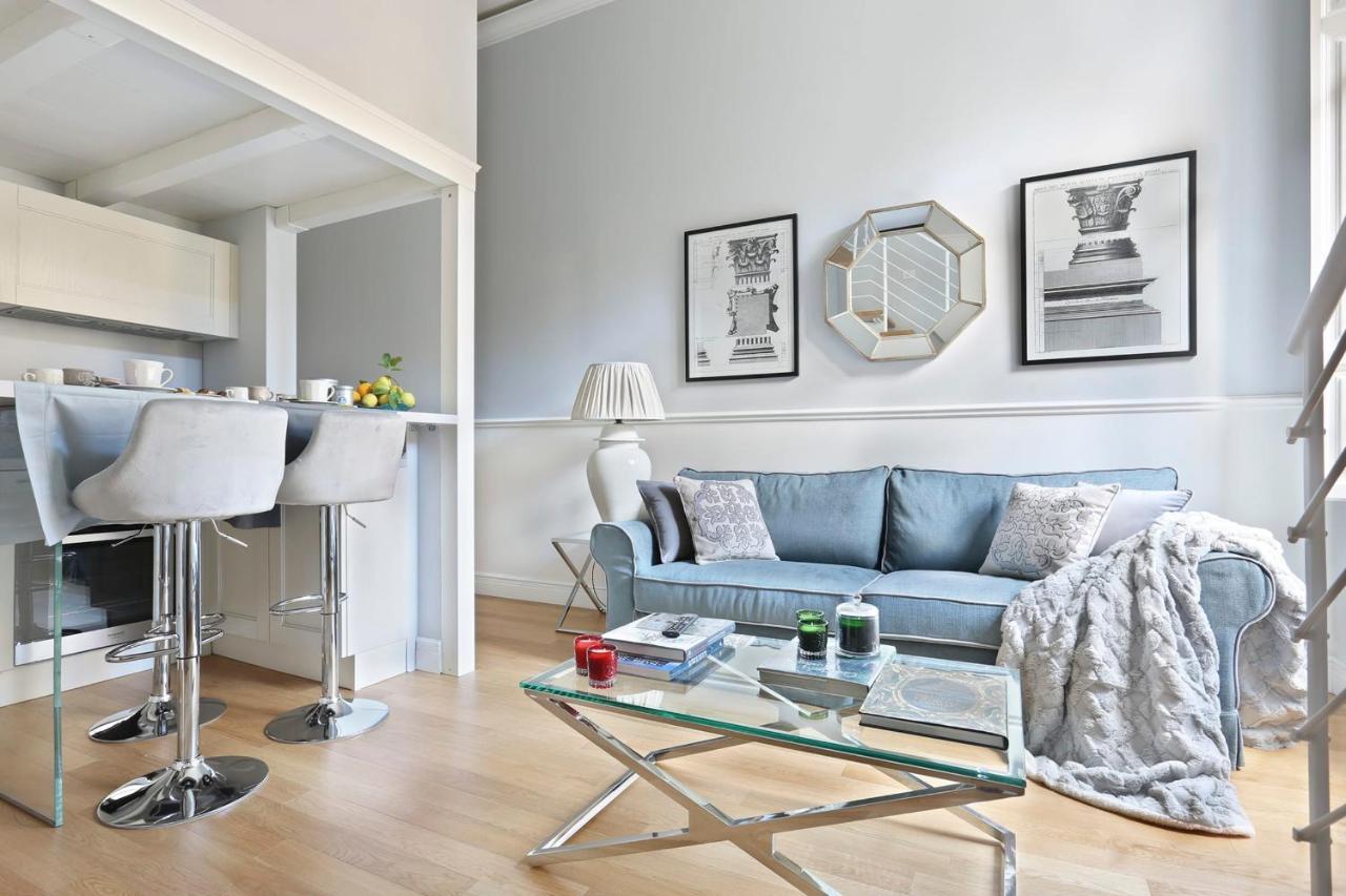 Design Apartment In The Heart Of Florence - Hosted By Sweetstay المظهر الخارجي الصورة
